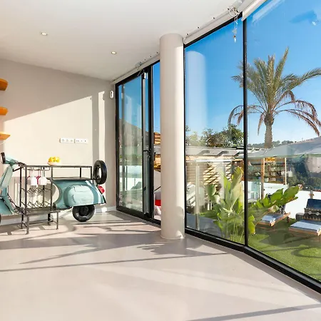 Villa La Palmera I *